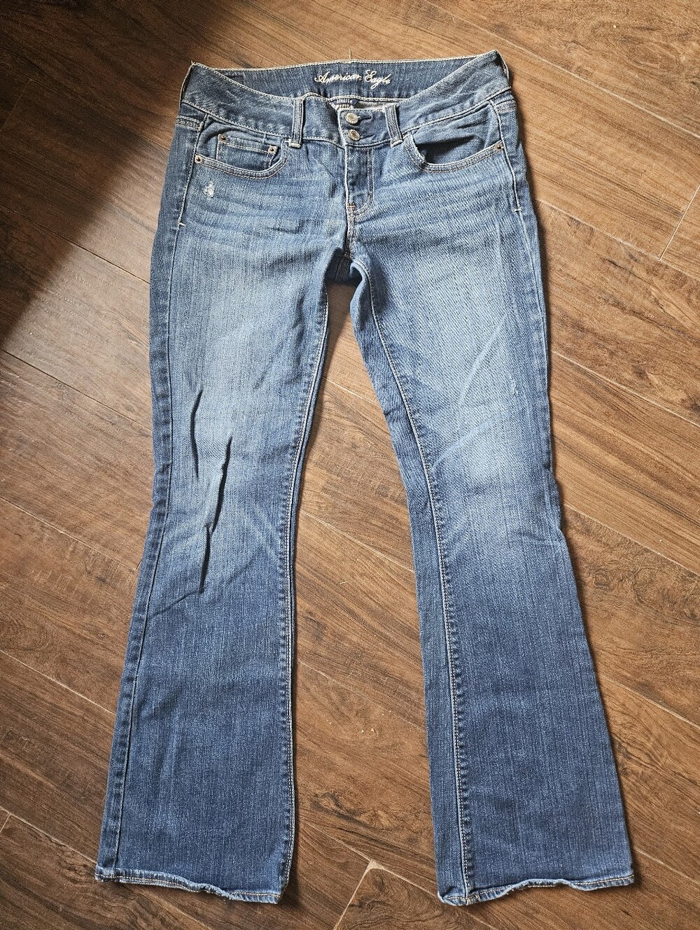 Womens American Eagle AEO Jeans Sz 6- Artist Stretch.  #E